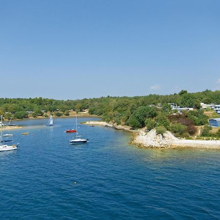 Eco Glamping- Fkk Nudist Camping Solaris Poreč Eksteriør billede
