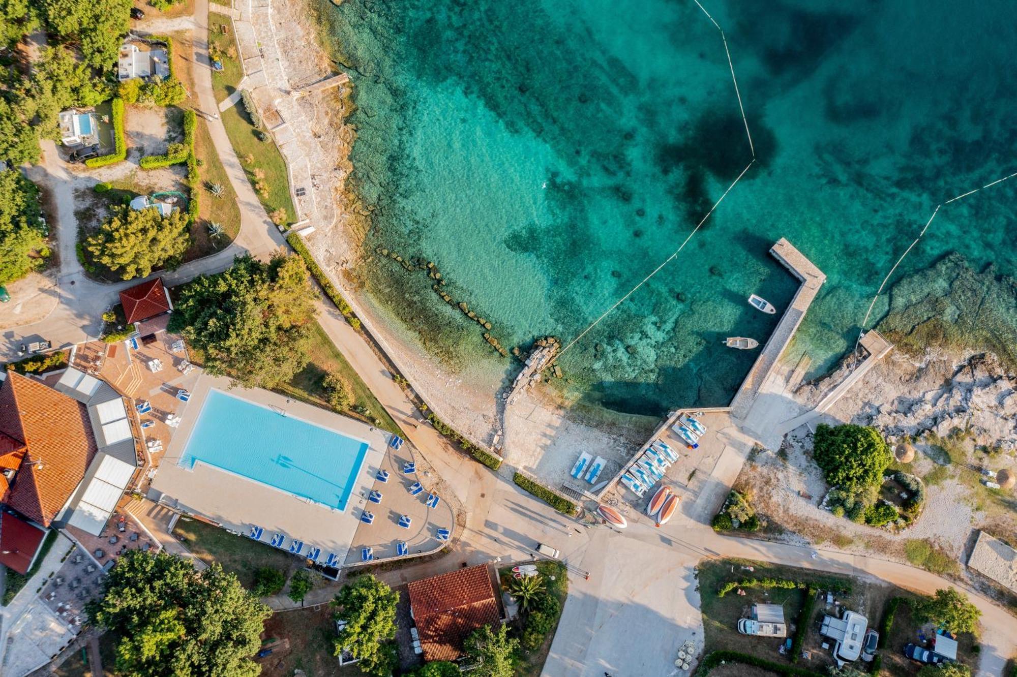 Eco Glamping- Fkk Nudist Camping Solaris Poreč Eksteriør billede