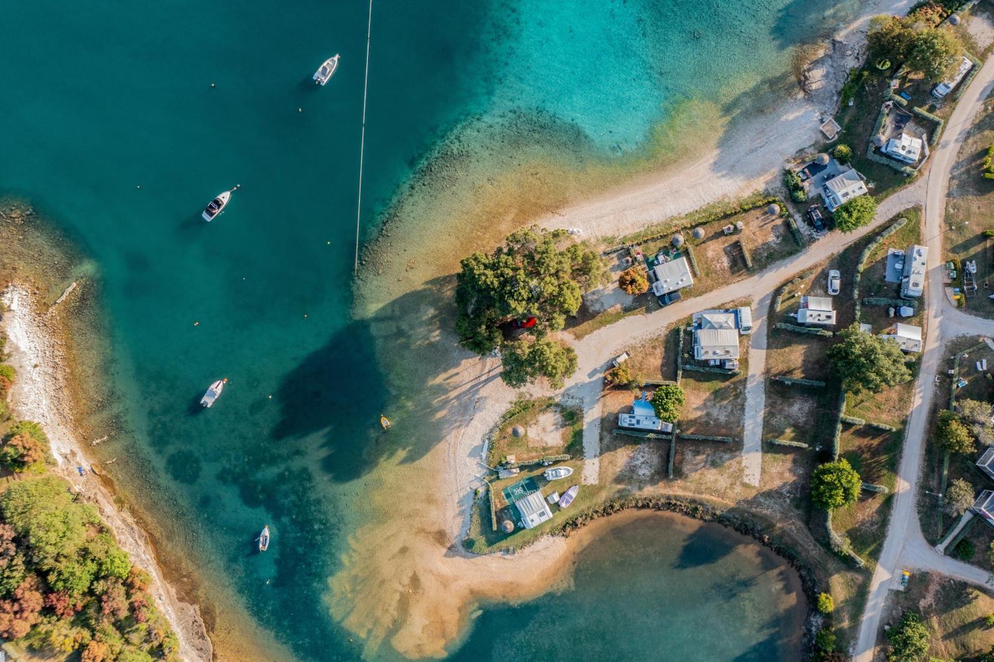 Eco Glamping- Fkk Nudist Camping Solaris Poreč Eksteriør billede